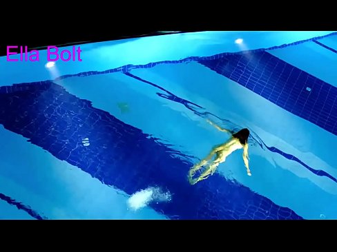 ❤️ No puedo dejar de mirar, joven rubia pillada nadando desnuda en la piscina del complejo ELLA BOLT ❤❌ Video de porno en es.dewporn.ru ❌️❤️❤️❤️❤️❤️❤️❤️